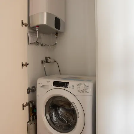 Appartement 51 Con Terrazzo A 50 Mt Dal - Private Parking (adults Only) *