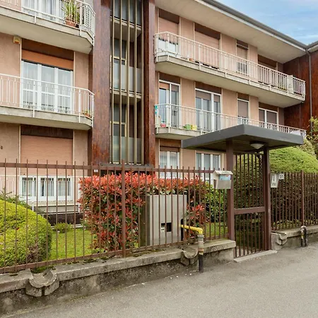 51 Maggiore Con Balcone A 50 Mt Dal Adults Only Appartamento Arona