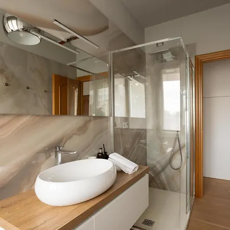 51 Con Terrazzo A 50 Mt Dal - Private Parking (adults Only) Appartement *