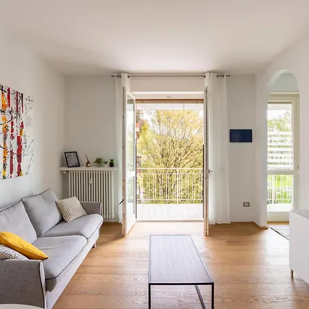 51 Maggiore Con Balcone A 50 Mt Dal Adults Only Appartamento Arona