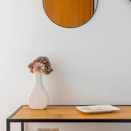 شقة 51 - (adults Only)