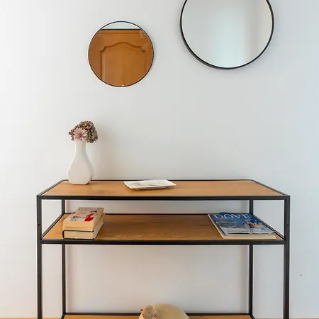 51 - (adults Only) * Arona